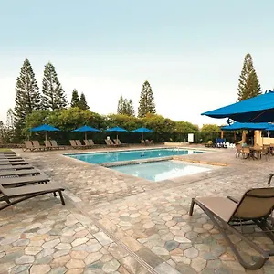 Paniolo Greens Resort